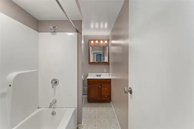 4400 Kilbert Drive gallery image 10