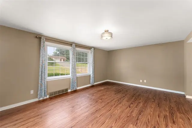 4400 Kilbert Drive gallery image 20