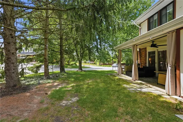 4400 Laurel Oak Drive gallery image 13