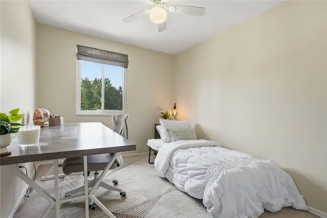 4400 Laurel Oak Drive gallery image 16