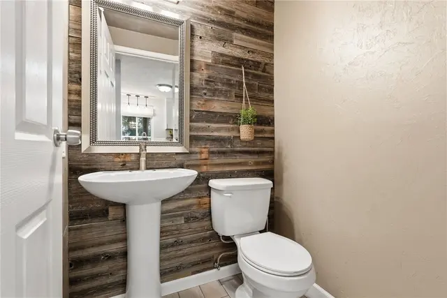 4400 Laurel Oak Drive gallery image 19