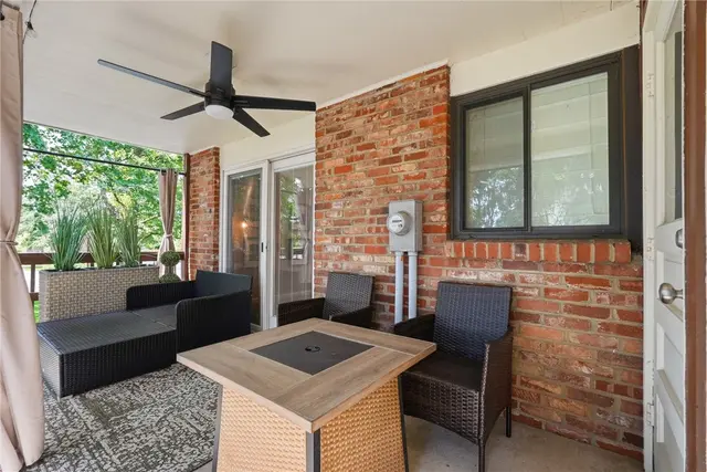 4400 Laurel Oak Drive gallery image 23