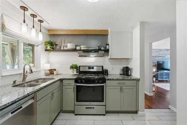 4400 Laurel Oak Drive gallery image 26