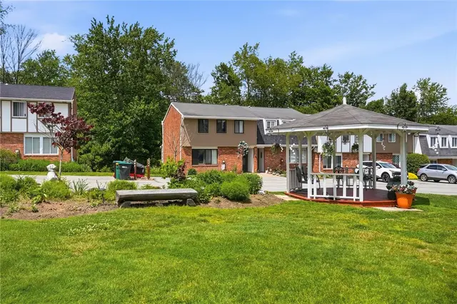 4400 Laurel Oak Drive gallery image 41