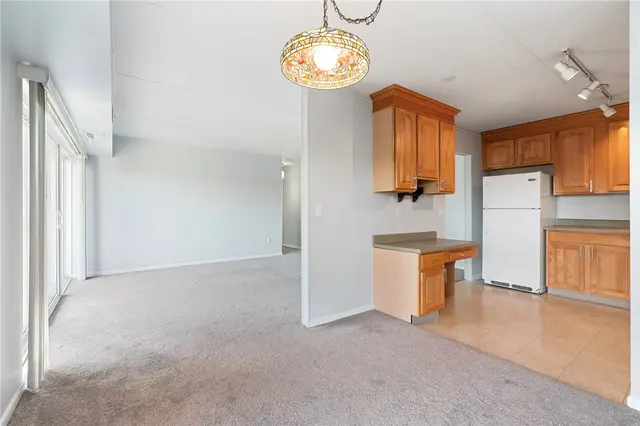 4404 Charlemagne Cir gallery image 6