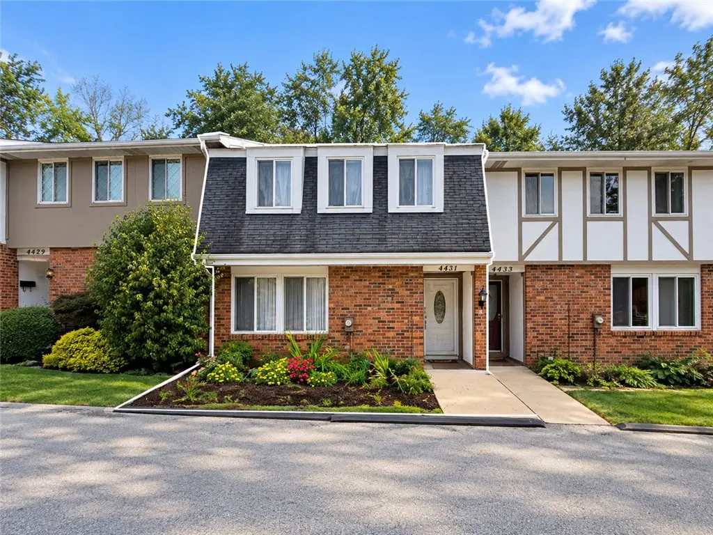 4431 Laurel Oak Dr