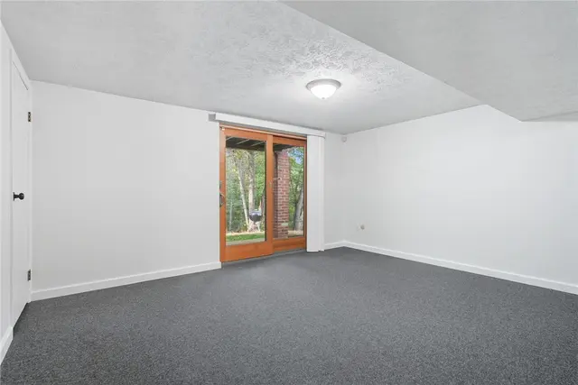 4433 Laurel Oak Drive gallery image 2