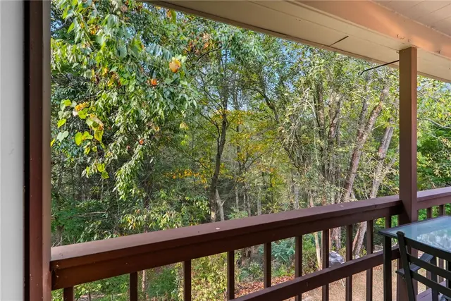 4433 Laurel Oak Drive gallery image 10