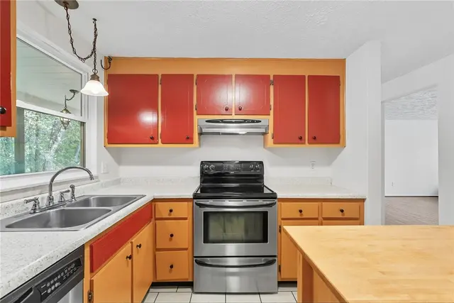 4433 Laurel Oak Drive gallery image 18