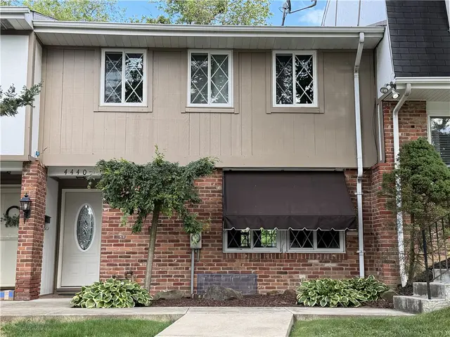 4440 Laurel Oak Drive gallery image 2