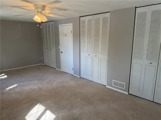 4440 Laurel Oak Drive gallery image 9