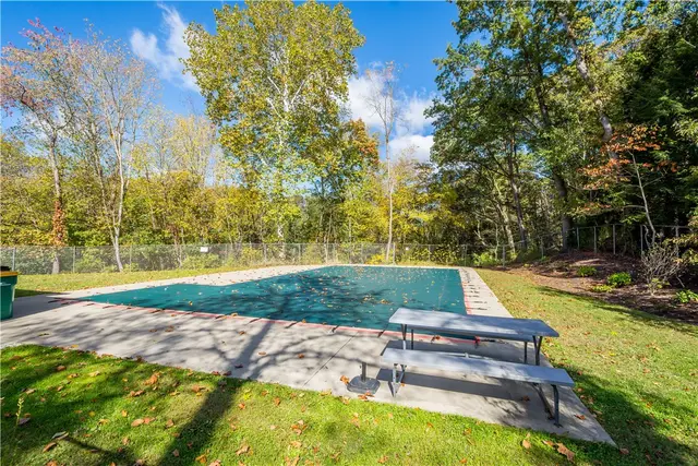 4461 Laurel Oak Dr gallery image 16