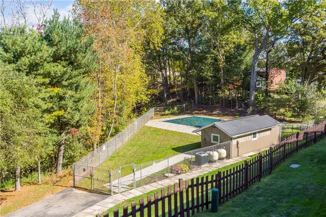 4461 Laurel Oak Dr gallery image 27