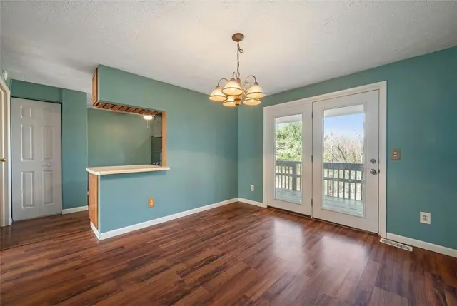 4467 Laurel Oak Dr gallery image 11
