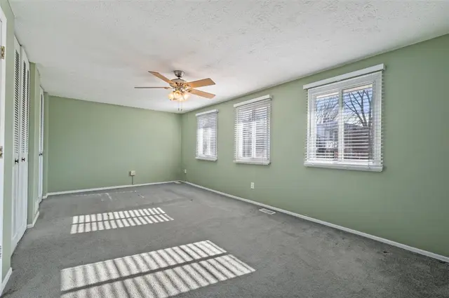 4467 Laurel Oak Dr gallery image 23