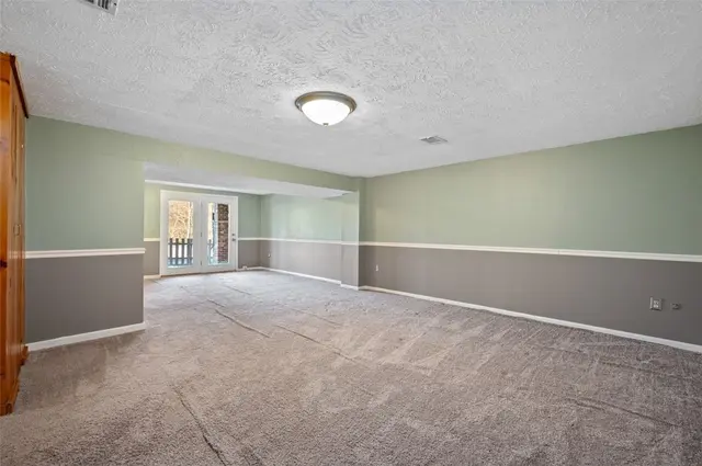 4467 Laurel Oak Dr gallery image 37