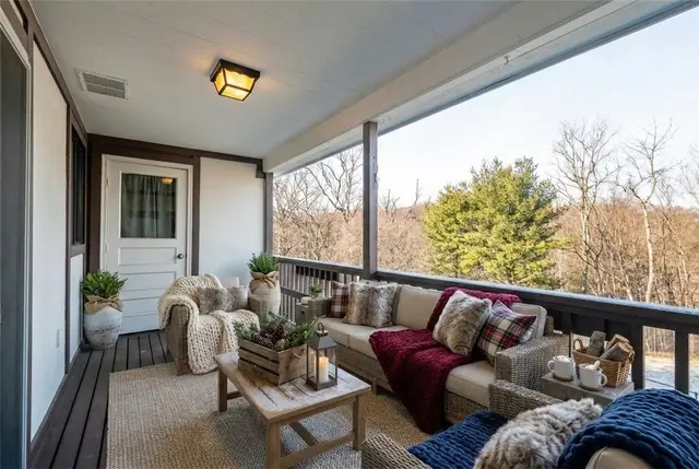 4467 Laurel Oak Dr gallery image 41