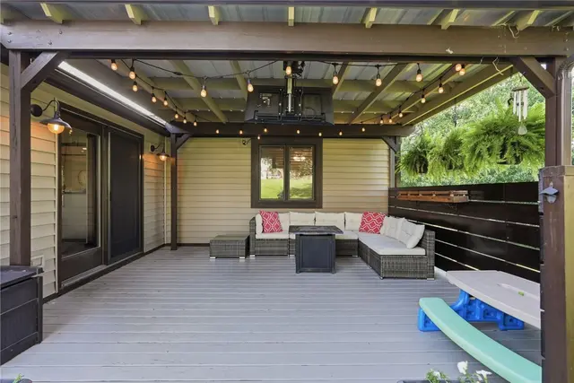 447 Partridge Run Rd gallery image 10