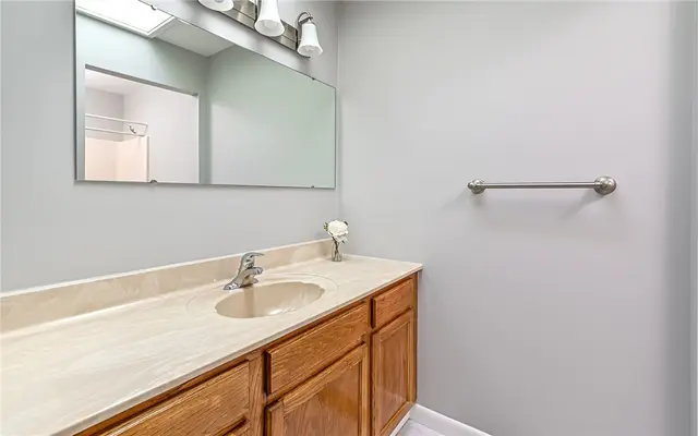 4537 Bucktail Drive gallery image 13