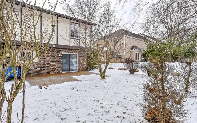 4537 Bucktail Drive gallery image 18