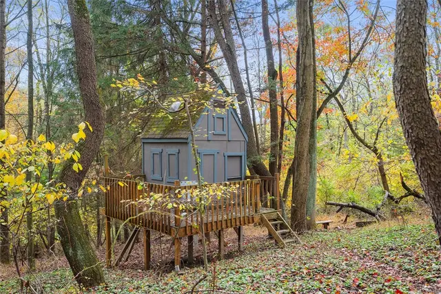 4544 Nature Trail Dr gallery image 12