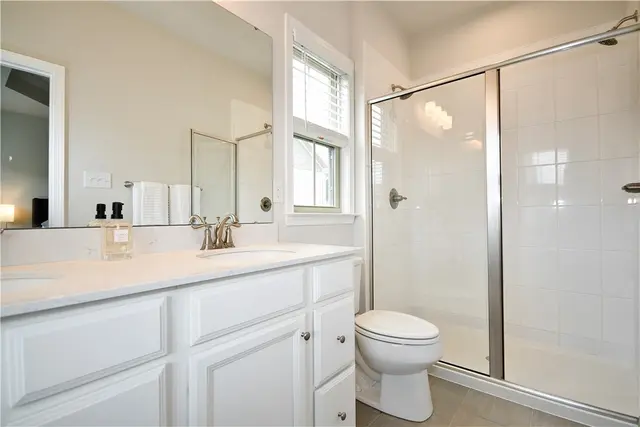 456 Fairmont Drive gallery image 7