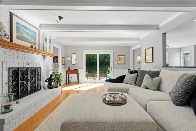 4566 DOGWOOD DR gallery image 9