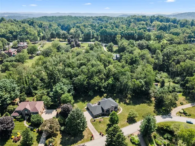 4566 DOGWOOD DR gallery image 15