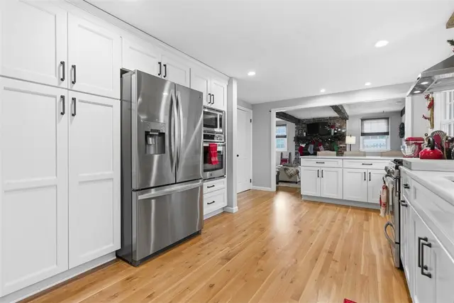 4573 Sylvan Dr. gallery image 7