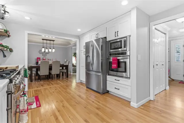 4573 Sylvan Dr. gallery image 18