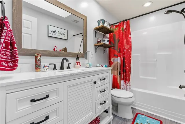 4573 Sylvan Dr. gallery image 26