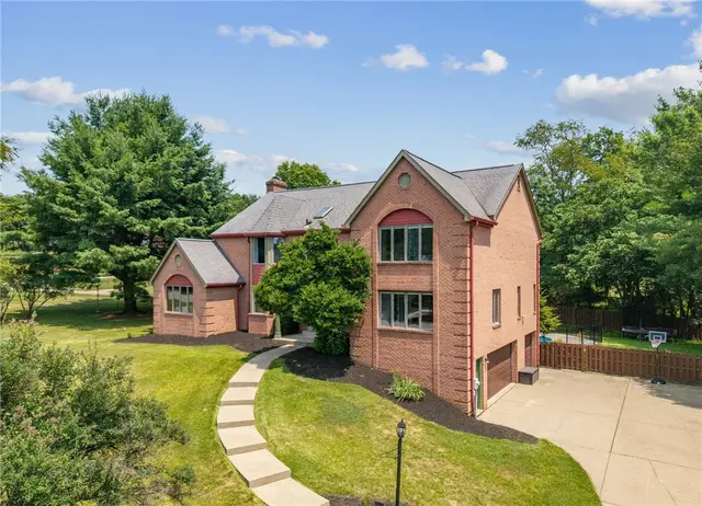 4578 Dogwood Dr gallery image 12