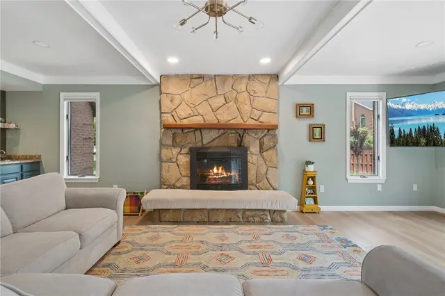 4578 Dogwood Dr gallery image 15