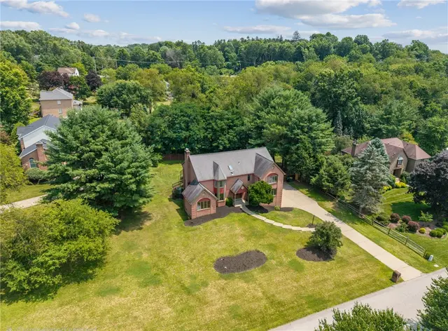 4578 Dogwood Dr gallery image 34