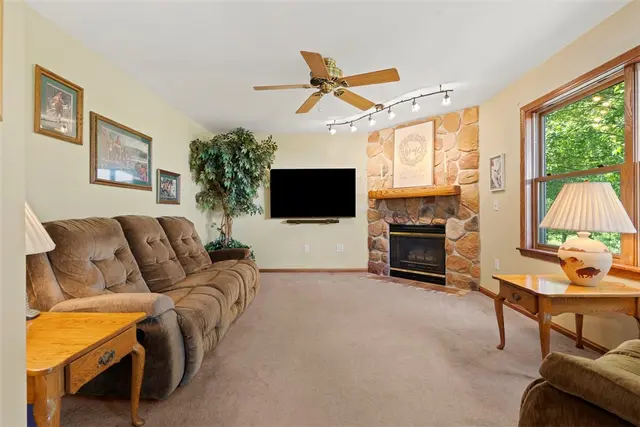 4581 Bakerstown Culmerville Rd gallery image 2