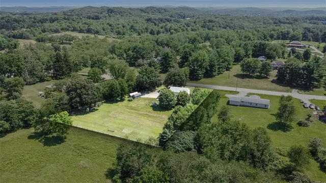 4581 Bakerstown Culmerville Rd gallery image 9