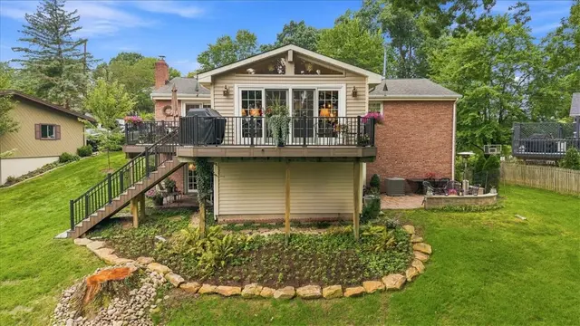 459 Troutwood Dr gallery image 26