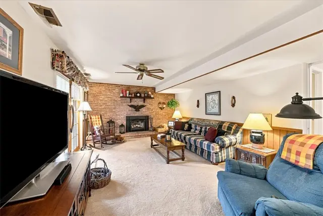 459 Troutwood Dr gallery image 30