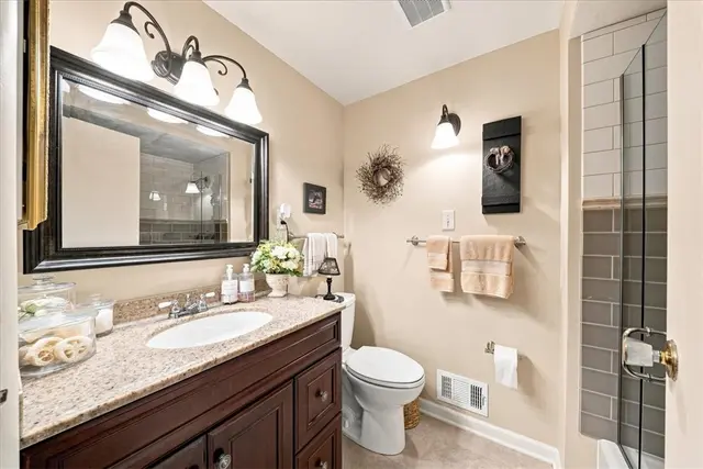 459 Troutwood Dr gallery image 33