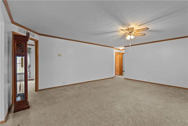 4601 WILDWOOD SAMPLE RD gallery image 7