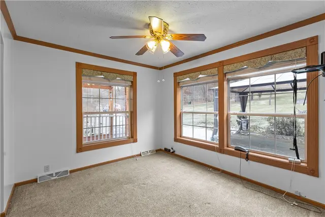 4601 WILDWOOD SAMPLE RD gallery image 13