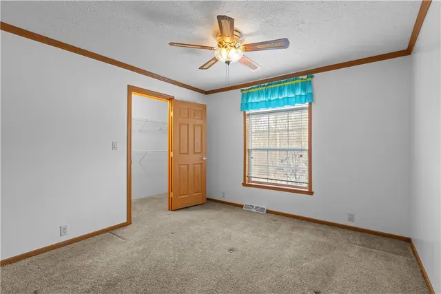 4601 WILDWOOD SAMPLE RD gallery image 29