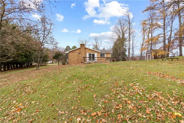 461 Eicher Rd gallery image 22