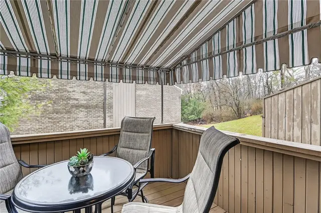 463 Cherry Court gallery image 18