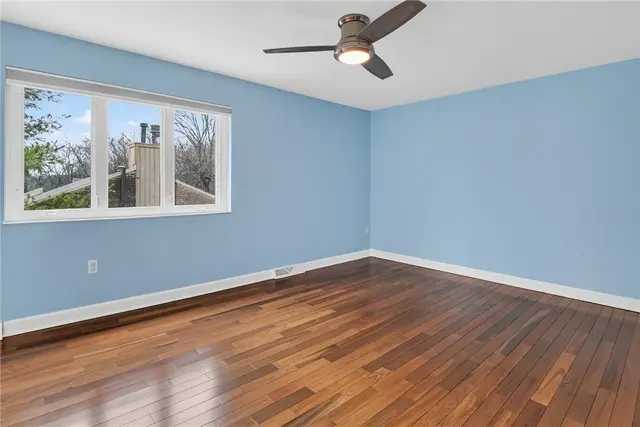 463 Cherry Court gallery image 20