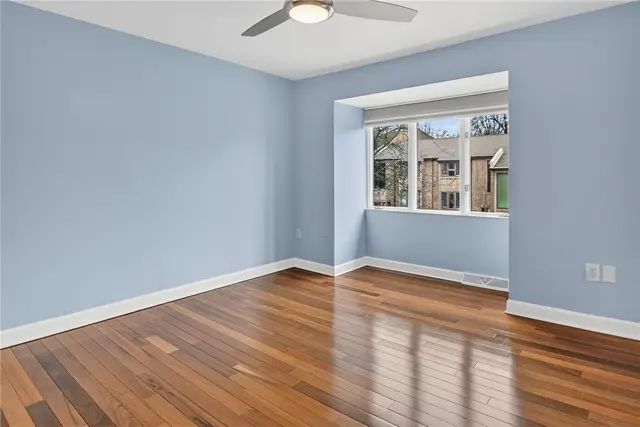 463 Cherry Court gallery image 22