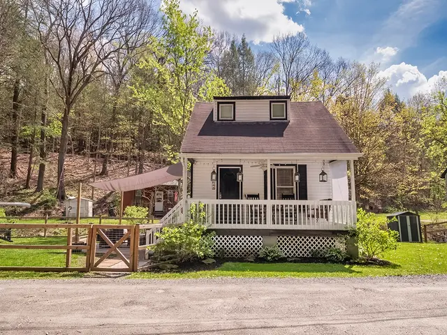 4644 Grouse Run Rd gallery image 19