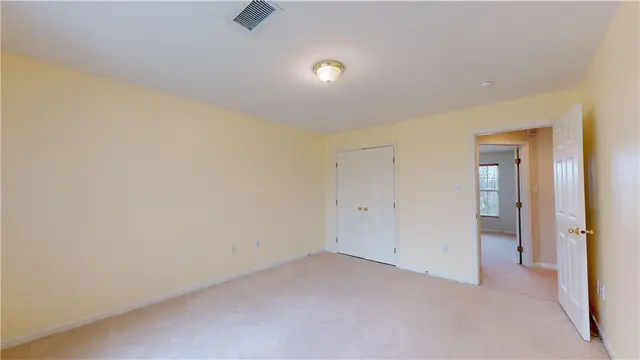 466 Jenny Dr gallery image 17