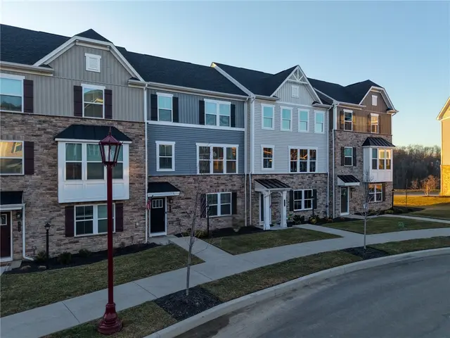 470 Nolan Circle gallery image 2