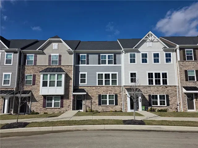 470 Nolan Circle gallery image 3